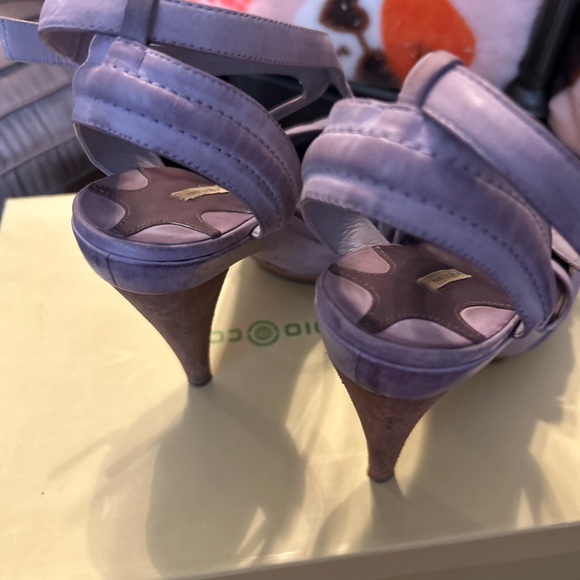 MaxStudio Bella Size 6M Leather Sandal in Lavender - Picture 5 of 16
